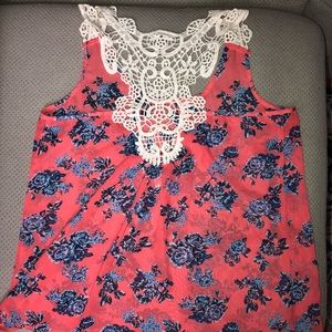 EUC - Lattice Back Chiffon Tank